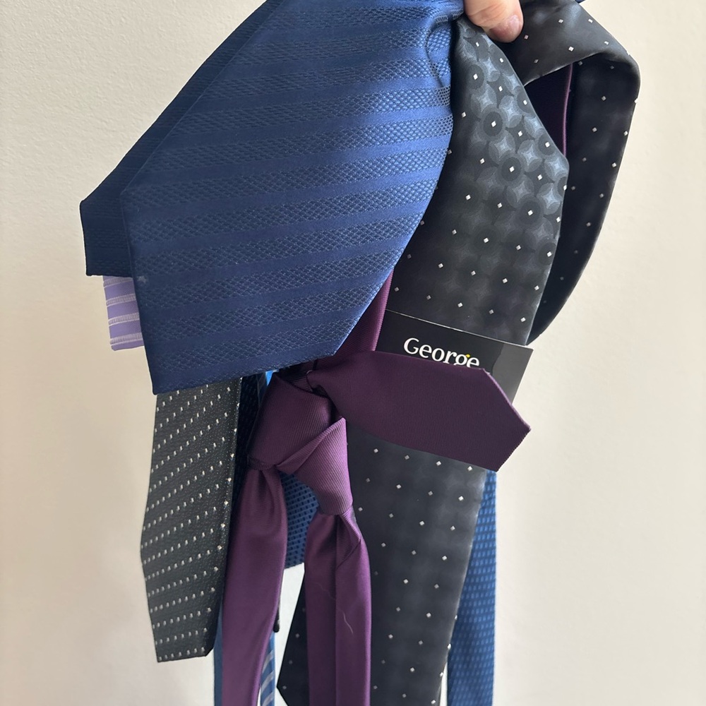 Bundle Of Men’s Ties